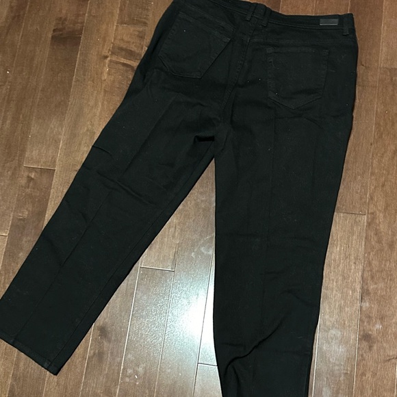 16 🆕NWOT  black jean pants - Picture 4 of 14